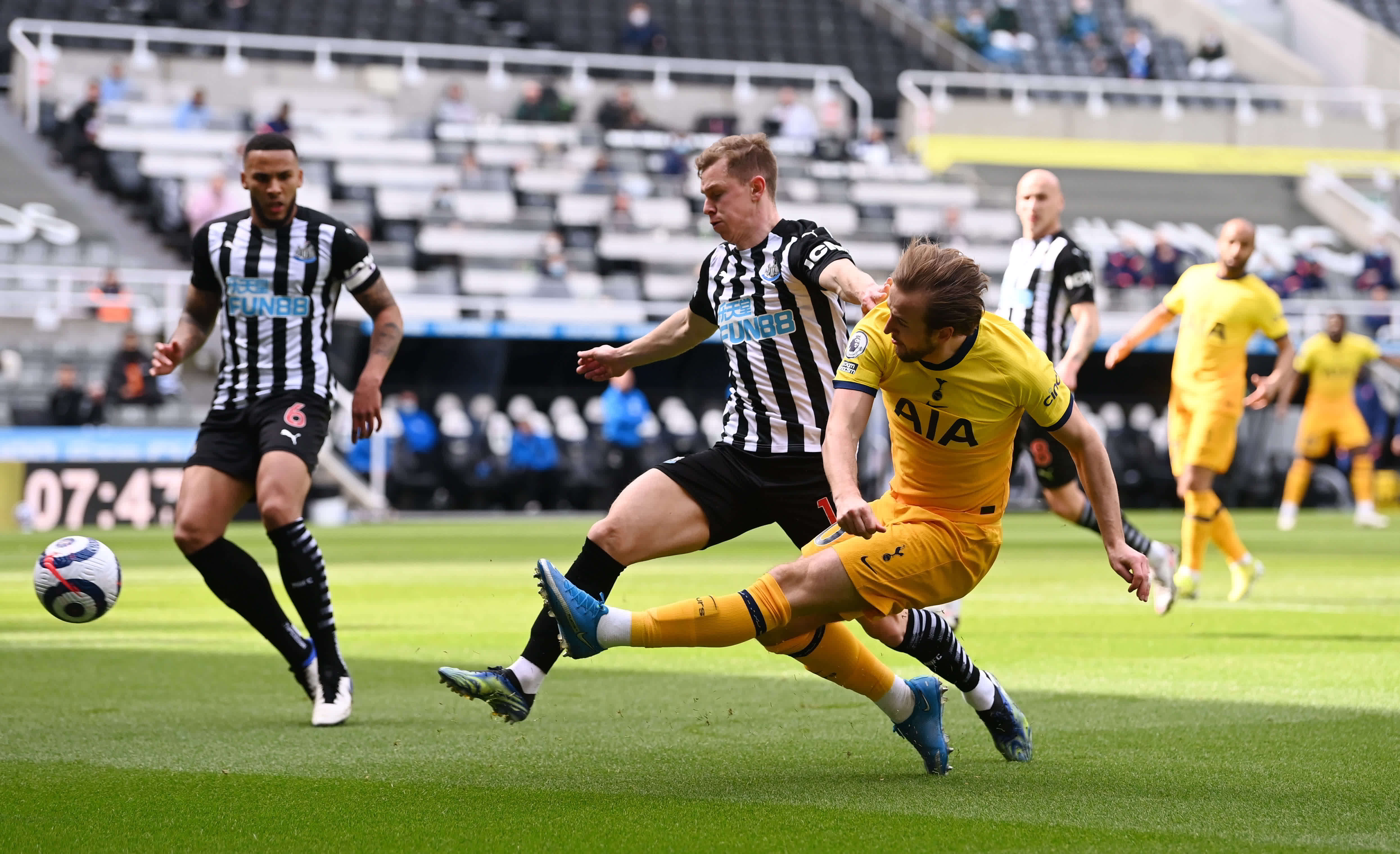 让梅西在正 让梅西在正